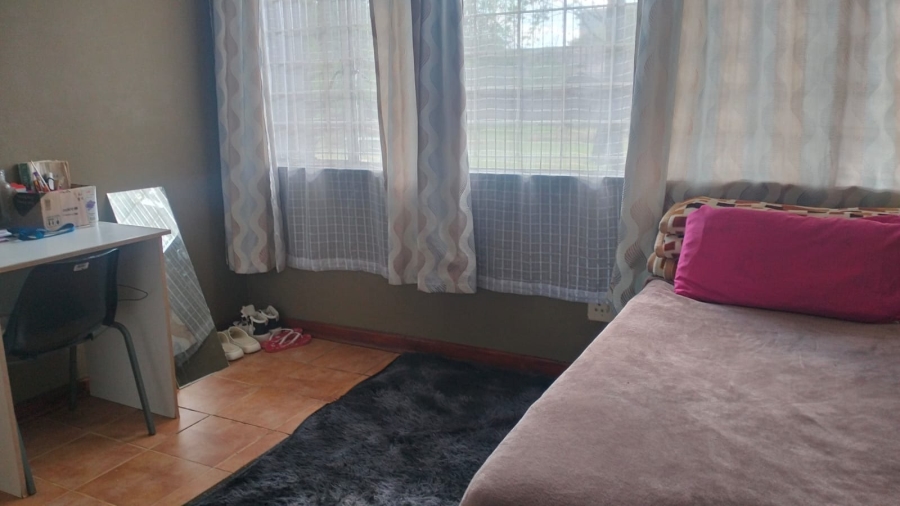 16 Bedroom Property for Sale in Universitas Free State